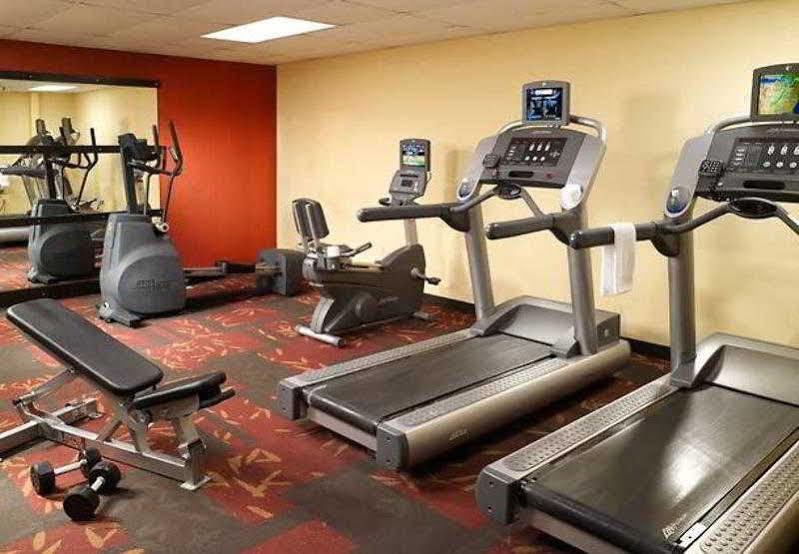 Courtyard By Marriott Savannah Midtown Екстериор снимка